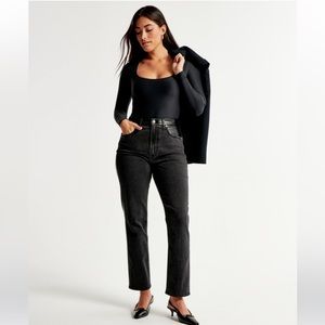 Abercrombie Curve Love Ankle Straight Pants